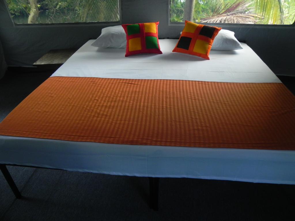 Makulu Safari Camping Udawalawe Bagian luar foto