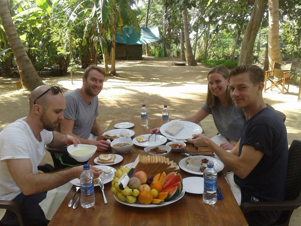 Makulu Safari Camping Udawalawe Bagian luar foto